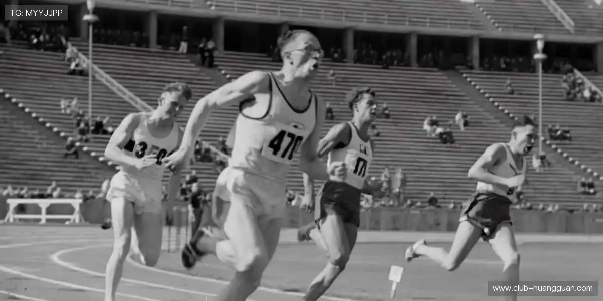 拱猪扑克游戏平台：经典四人扑克玩法，猪羊变色乐趣无穷